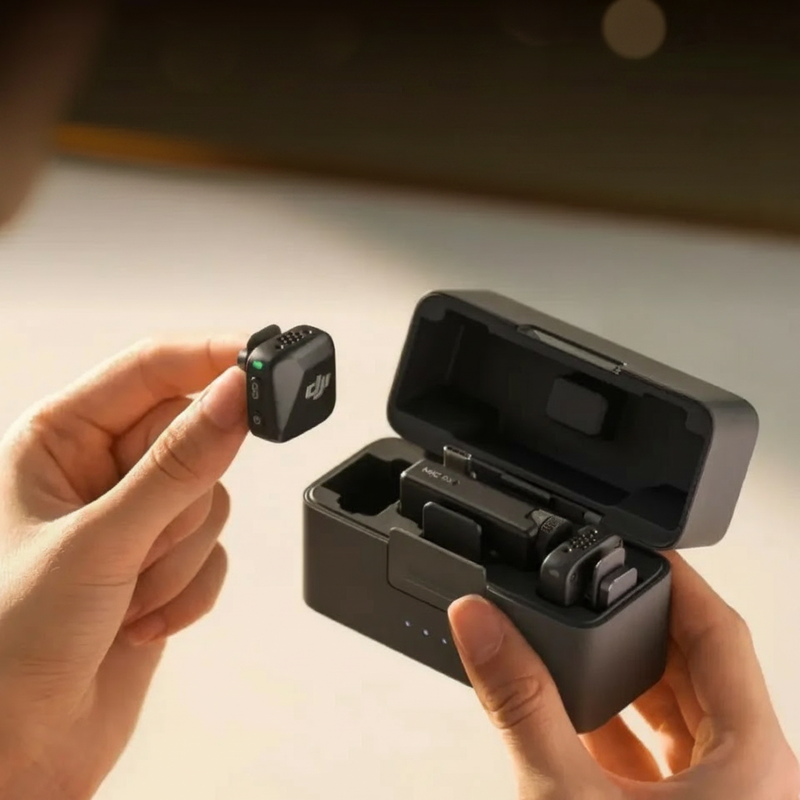 DJI Mic Mini Ultralight Wireless Microphone System for Camera Smartphone High-Quality Audio With Stable Transmission